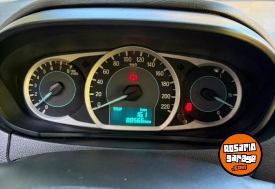 Autos - Ford KA SEL 2017 Nafta 88000Km - En Venta