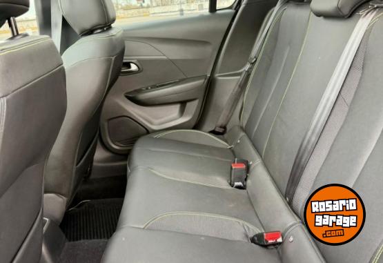 Autos - Peugeot 208 2024 Nafta 7000Km - En Venta