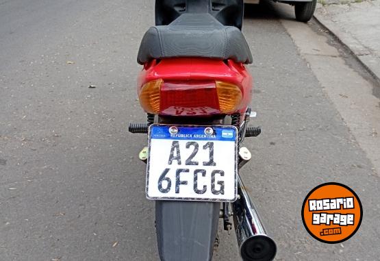 Motos - Motomel Blitz 2024 Nafta 17000Km - En Venta