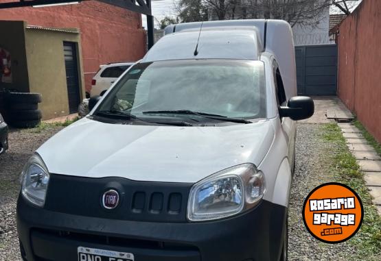 Utilitarios - Fiat Fiorino 2016 Nafta 137000Km - En Venta