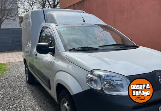 Utilitarios - Fiat Fiorino 2016 Nafta 137000Km - En Venta