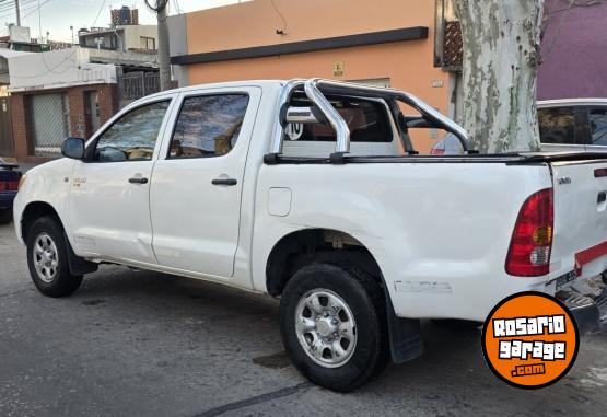 Camionetas - Toyota Hilux 2008 Diesel 130000Km - En Venta