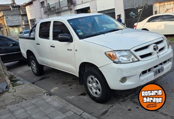 Camionetas - Toyota Hilux 2008 Diesel 130000Km - En Venta