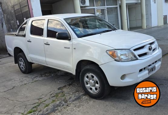 Camionetas - Toyota Hilux 2008 Diesel 130000Km - En Venta