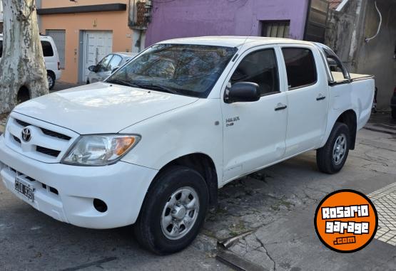 Camionetas - Toyota Hilux 2008 Diesel 130000Km - En Venta