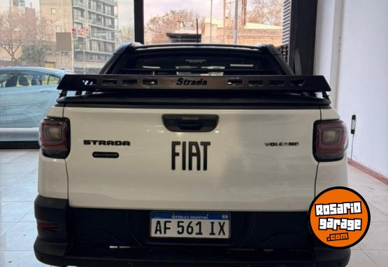 Camionetas - Fiat Strada 1.3 Volcano 2022 GNC 101000Km - En Venta