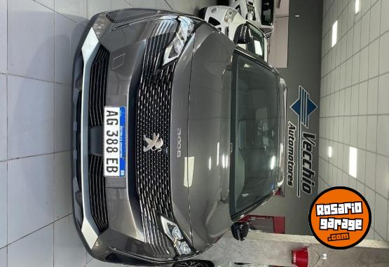 Autos - Peugeot 3008 2024 Nafta 18000Km - En Venta