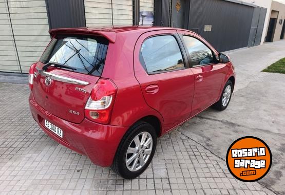Autos - Toyota ETIOS XLS 1.5 6MT 2017 Nafta 86000Km - En Venta