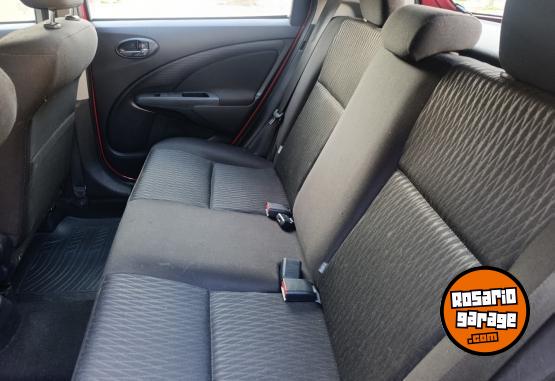 Autos - Toyota ETIOS XLS 1.5 6MT 2017 Nafta 86000Km - En Venta