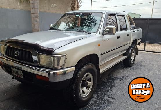 Camionetas - Toyota Hilux 2003 Diesel 450000Km - En Venta