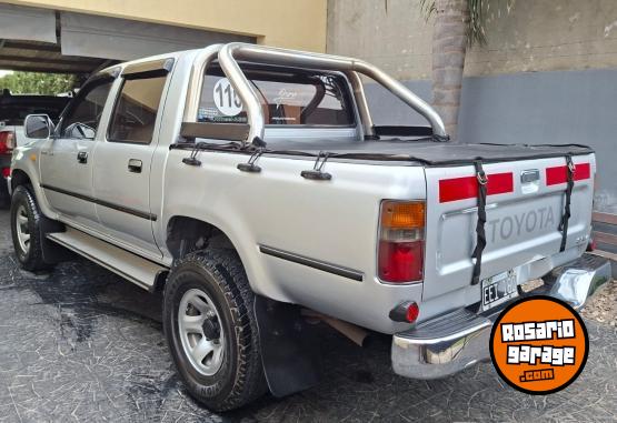Camionetas - Toyota Hilux 2003 Diesel 450000Km - En Venta