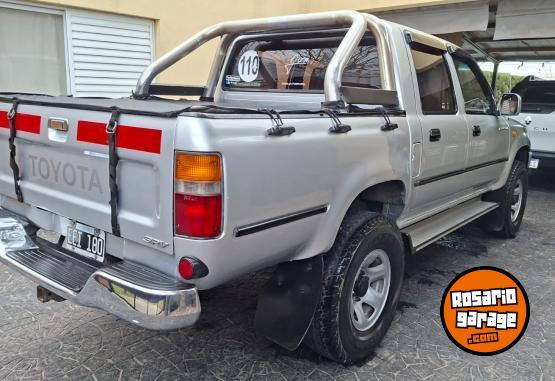 Camionetas - Toyota Hilux 2003 Diesel 450000Km - En Venta