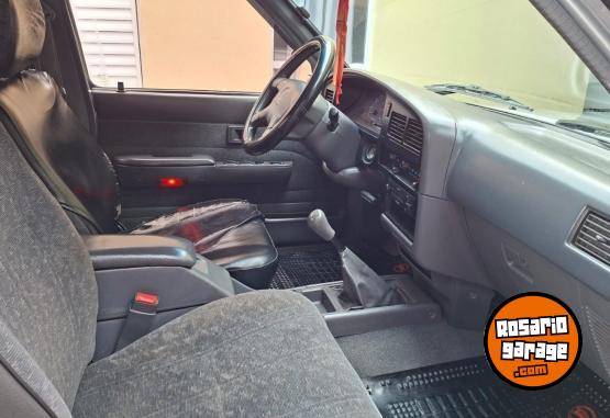 Camionetas - Toyota Hilux 2003 Diesel 450000Km - En Venta