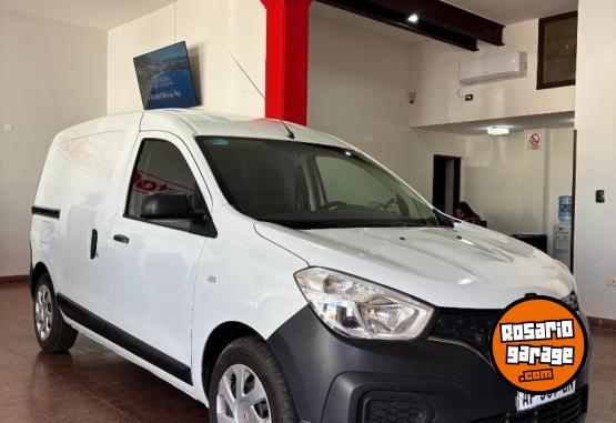 Utilitarios - Renault KANGOO EXPRESS CONFORT 1. 2022 GNC 108000Km - En Venta
