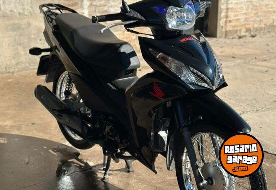 Motos - Honda wave 2024 Nafta 11300Km - En Venta