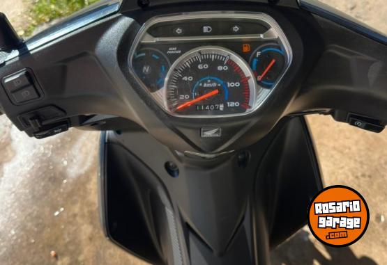 Motos - Honda wave 2024 Nafta 11300Km - En Venta
