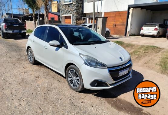 Autos - Peugeot 208 Allure 1.6 2017 Nafta 150000Km - En Venta