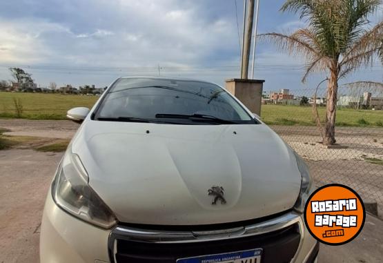 Autos - Peugeot 208 Allure 1.6 2017 Nafta 150000Km - En Venta