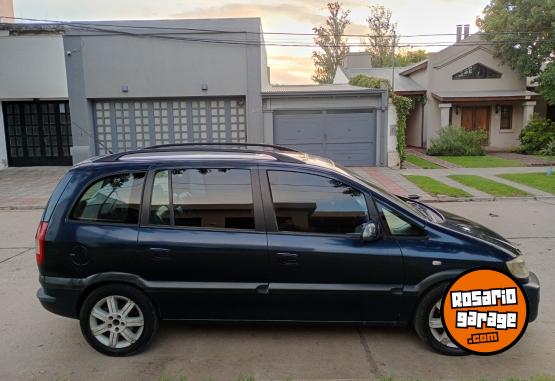 Autos - Chevrolet Zafira 2004 GNC 300000Km - En Venta