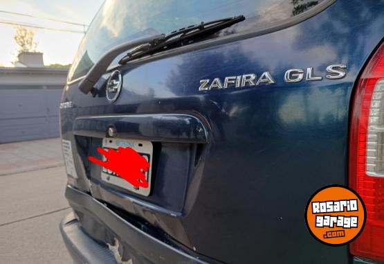 Autos - Chevrolet Zafira 2004 GNC 300000Km - En Venta