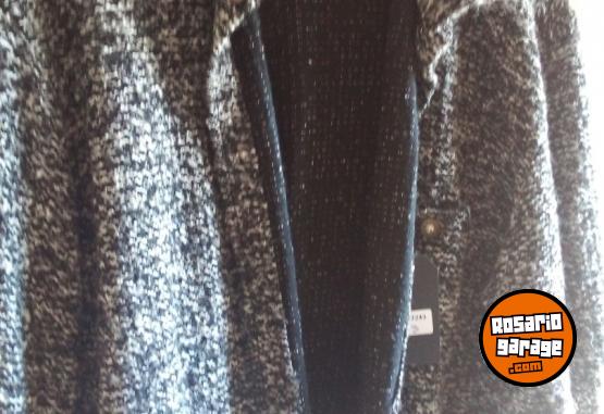 Indumentaria - SE VENDE CAMPERA DE GAMUZA T N°58 Y SACO LANA GASPIADO T XL/3 - En Venta