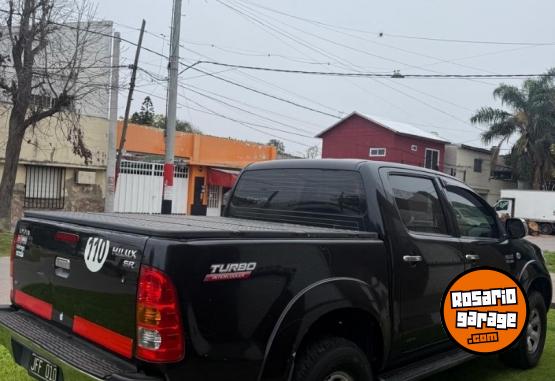 Camionetas - Toyota Hilux Sr 2010 Diesel 280000Km - En Venta