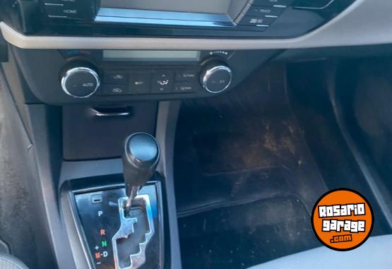 Autos - Toyota Corolla XEI CVT 2015 Nafta 139000Km - En Venta