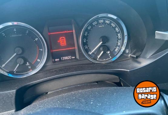Autos - Toyota Corolla XEI CVT 2015 Nafta 139000Km - En Venta
