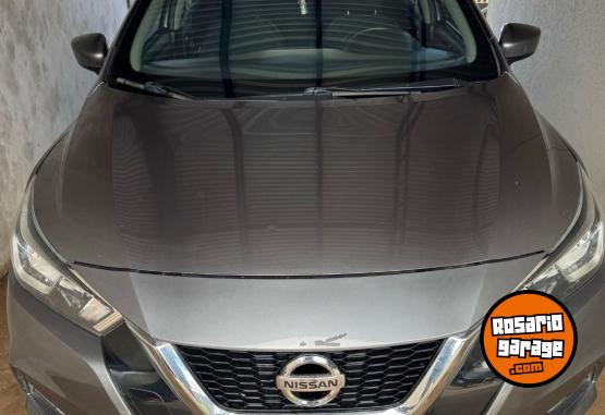 Autos - Nissan Versa 2021 Nafta 140000Km - En Venta