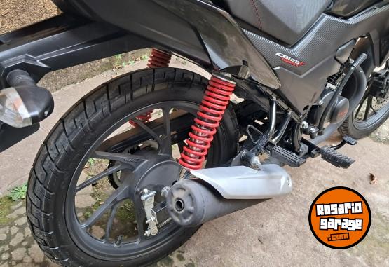Motos - Honda Twister 125 2024 Nafta 1200Km - En Venta