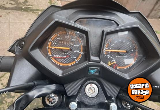 Motos - Honda Twister 125 2024 Nafta 1200Km - En Venta