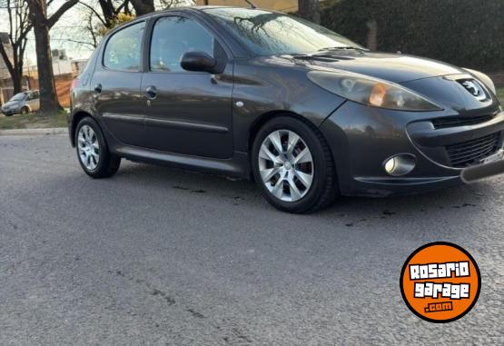 Autos - Peugeot 207 2009 Diesel 178000Km - En Venta