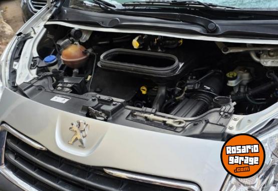 Utilitarios - Peugeot Expert confort 2015 Diesel 164000Km - En Venta