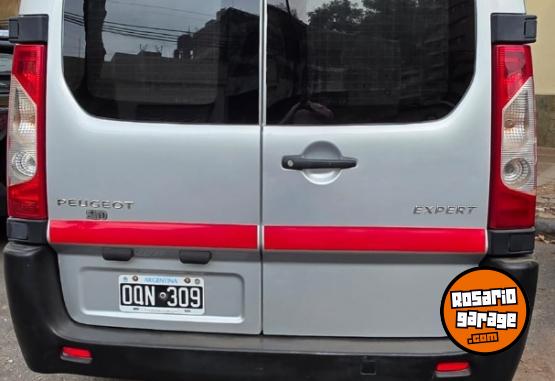 Utilitarios - Peugeot Expert confort 2015 Diesel 164000Km - En Venta