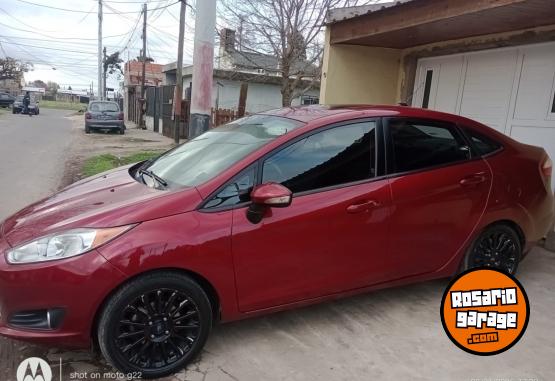 Autos - Ford Fiesta 2017 GNC 162000Km - En Venta