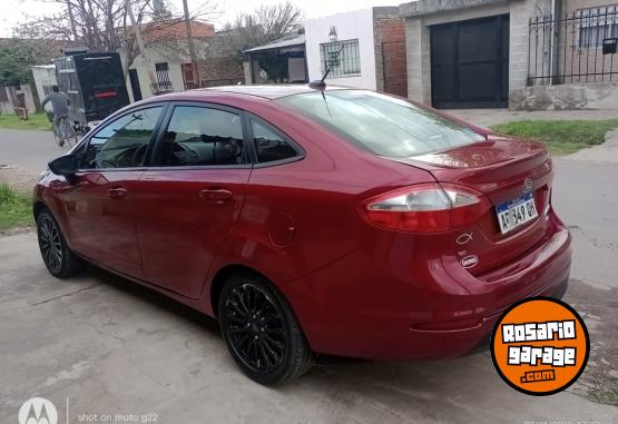 Autos - Ford Fiesta 2017 GNC 162000Km - En Venta