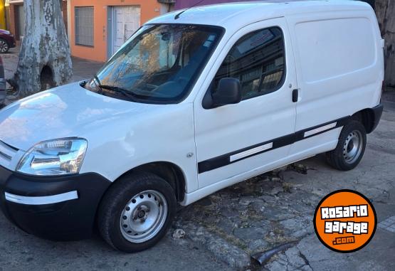 Utilitarios - Citroen Berlingo 2019 Diesel 130000Km - En Venta