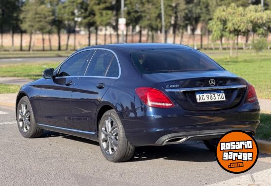 Autos - Mercedes Benz C200 2018 Nafta 122000Km - En Venta