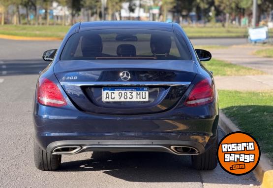 Autos - Mercedes Benz C200 2018 Nafta 122000Km - En Venta