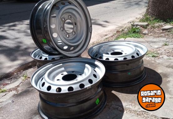 Accesorios para Autos - Llantas - En Venta