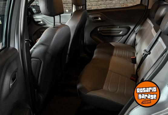 Autos - Citroen C3 Aircross Shine 2025 Nafta 50000Km - En Venta