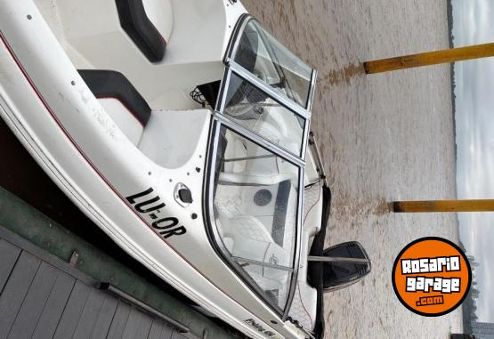 Embarcaciones - Vendo lancha Arco Iris Fishing 490 impecable - En Venta