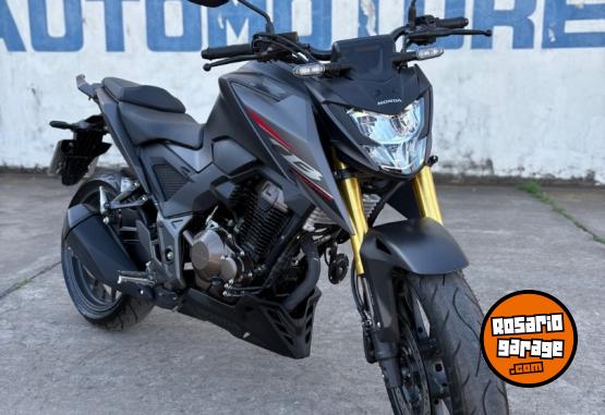 Motos - Honda Twister 300 2025 Nafta 500Km - En Venta