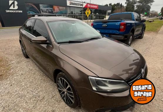 Autos - Volkswagen VENTO 2.0 TSI 2011 Nafta 220000Km - En Venta