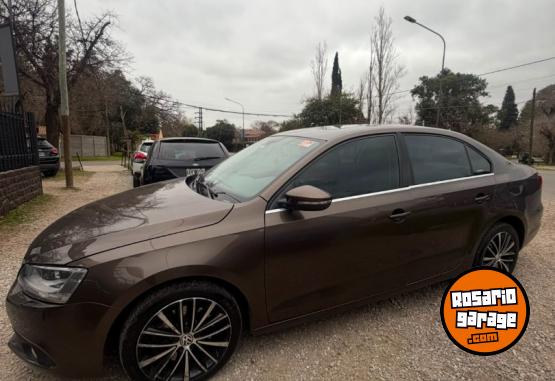 Autos - Volkswagen VENTO 2.0 TSI 2011 Nafta 220000Km - En Venta