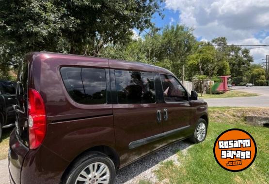 Utilitarios - Fiat DOBLO 1.4 16V ACTIVE 2014 Nafta 110000Km - En Venta