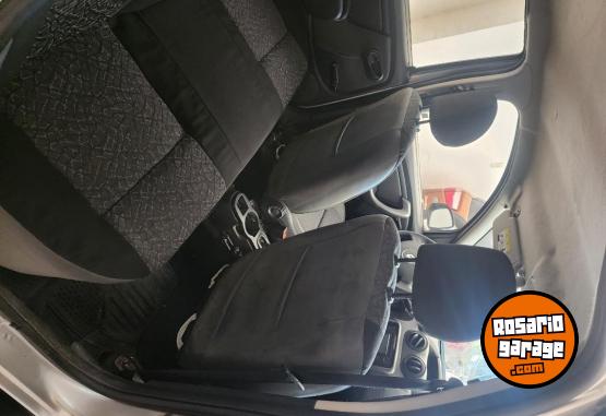 Camionetas - Renault Duster 2011 GNC 143000Km - En Venta