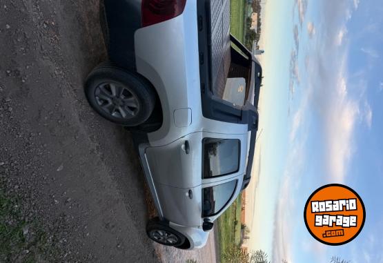 Utilitarios - Renault Oroch dynamique 2020 GNC 197000Km - En Venta
