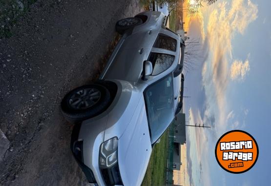 Utilitarios - Renault Oroch dynamique 2020 GNC 197000Km - En Venta