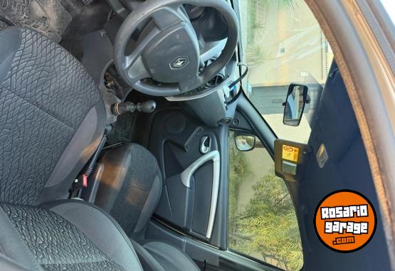 Utilitarios - Renault Oroch dynamique 2020 GNC 197000Km - En Venta